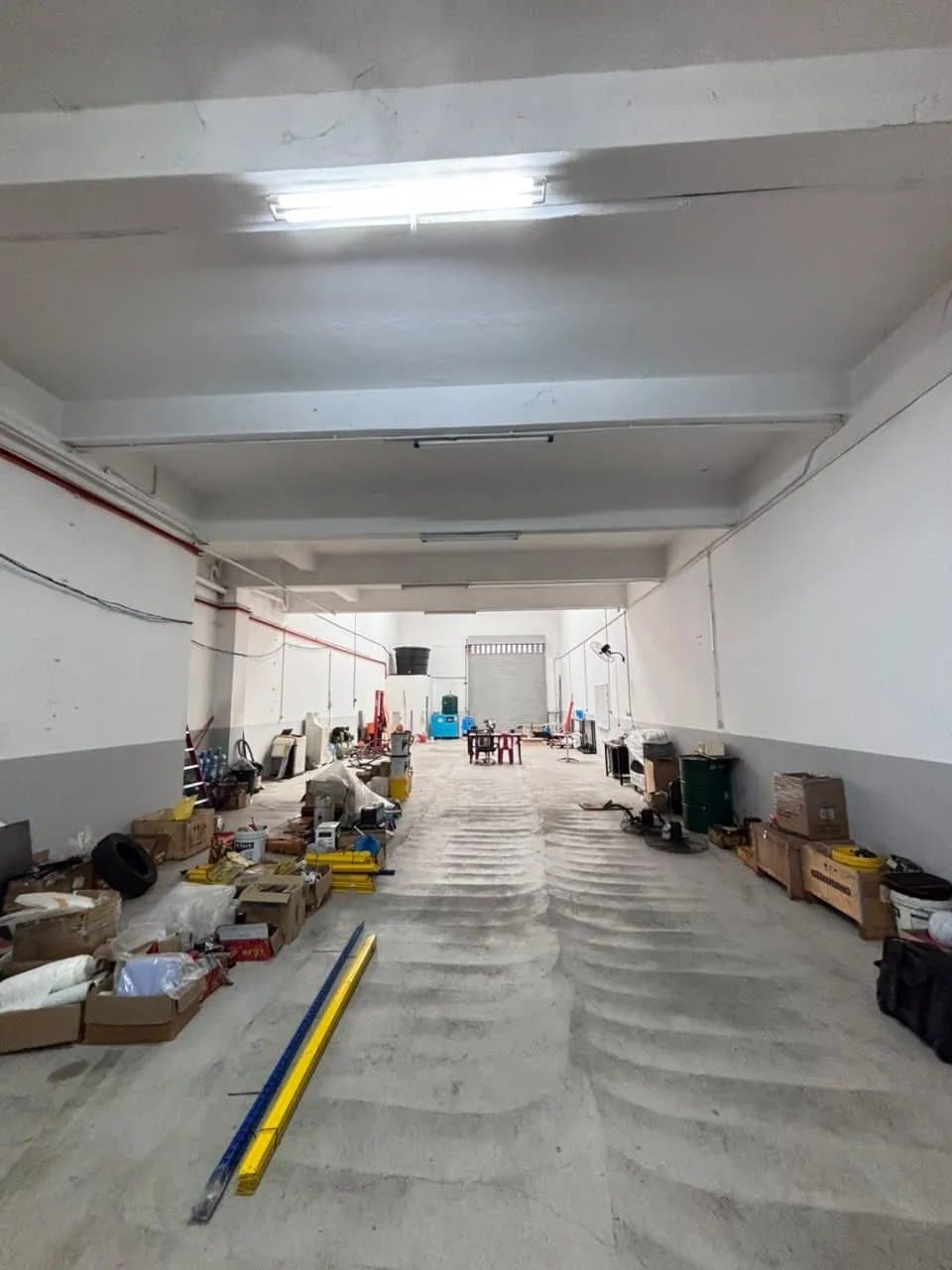 Factory for Rent in Pandamaran, Telok Gong, 2,700 sq ft
